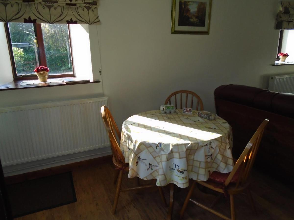 Auld Ffynnon Villa Brecon Bagian luar foto